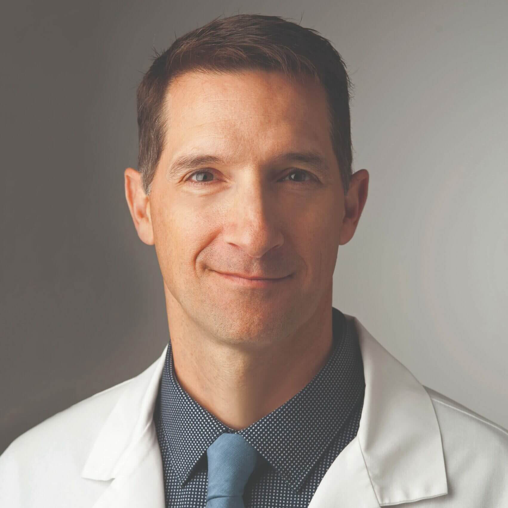 Dr. Hyver