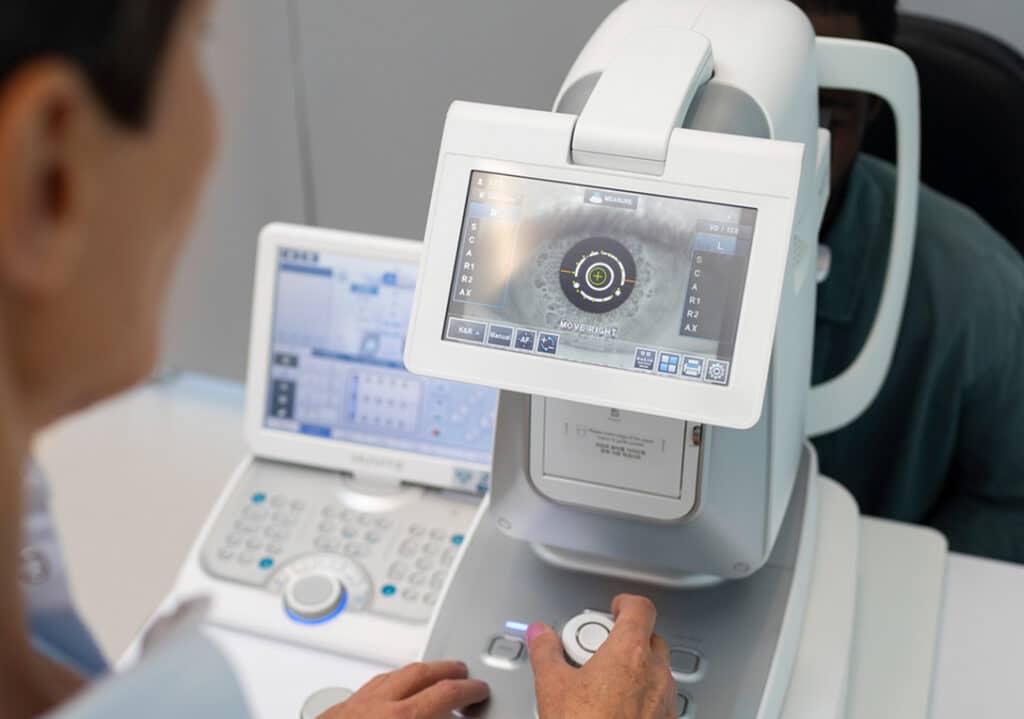 eye test machine